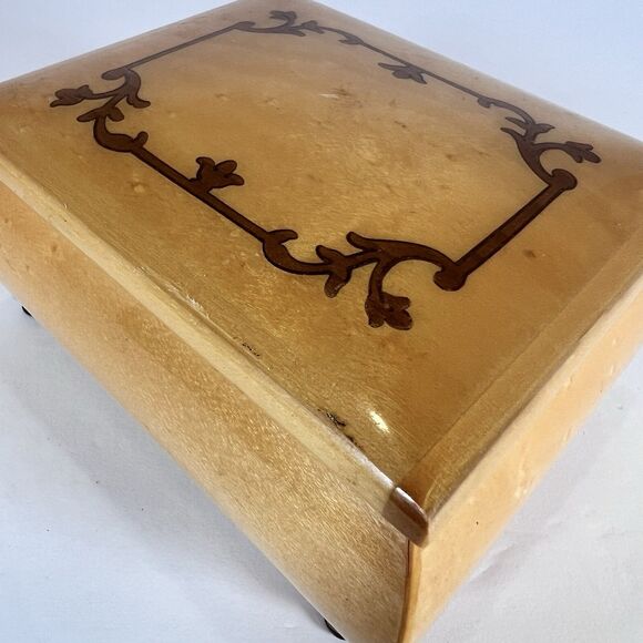 VTG Jewelry Music Box For Rings Made In Italy 4.5” San Francisco Music Box Co. - Picture 7 of 15